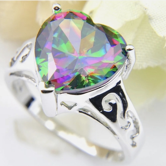 New Huge Heart Shaped Mystic Topaz 925 Silver Ring. - Picture 15 of 15
